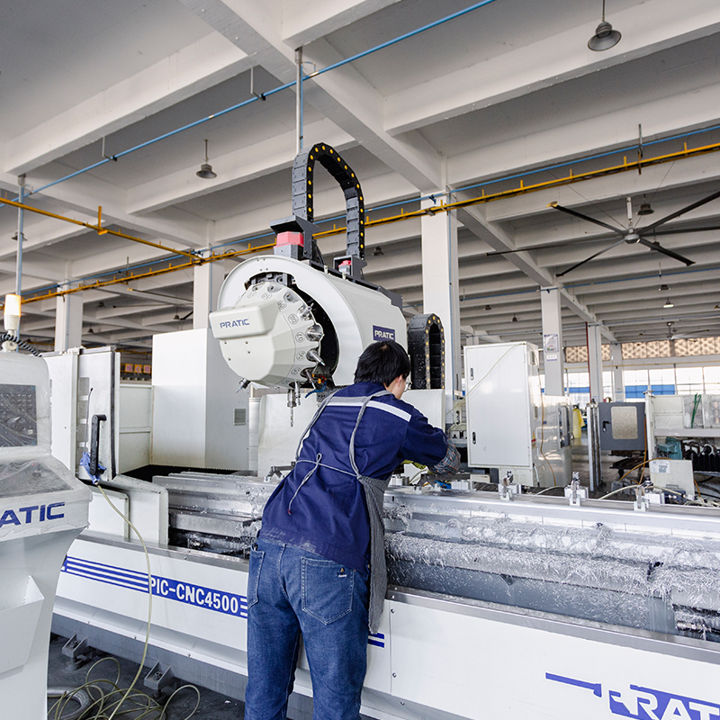 Workshop di finitura - Operazione CNC